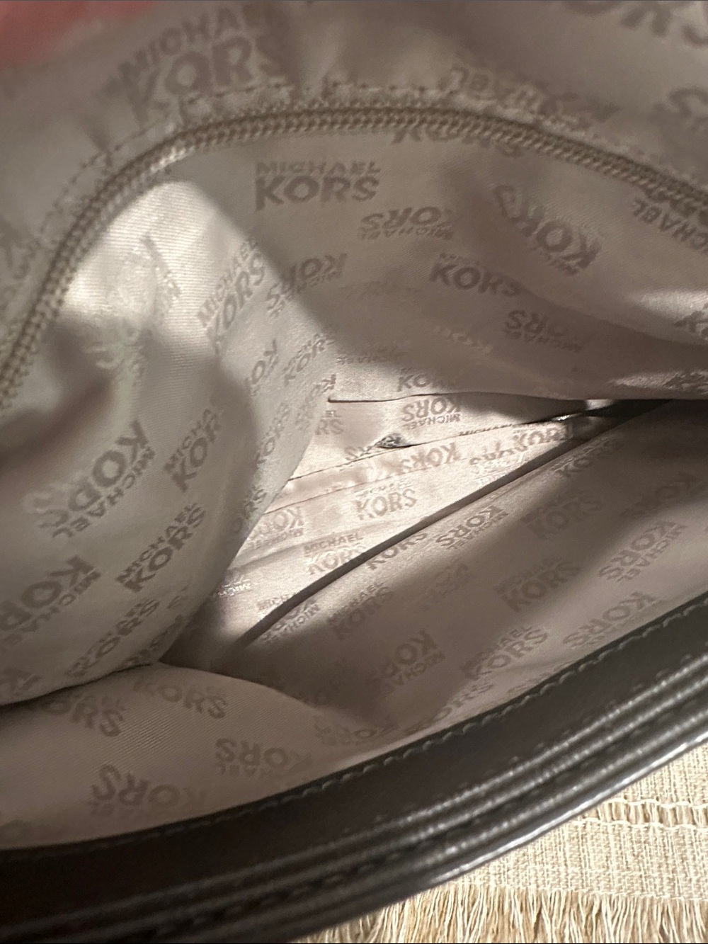 Michael Kors Two-Tone Pebbled Leather Shoulder Bag in Dark Brown & Taupe - Picture 4 of 6